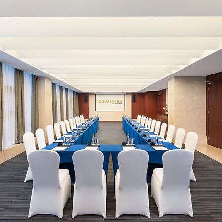 Courtyard By Marriott Wuxi Lihu Lake Exteriör bild