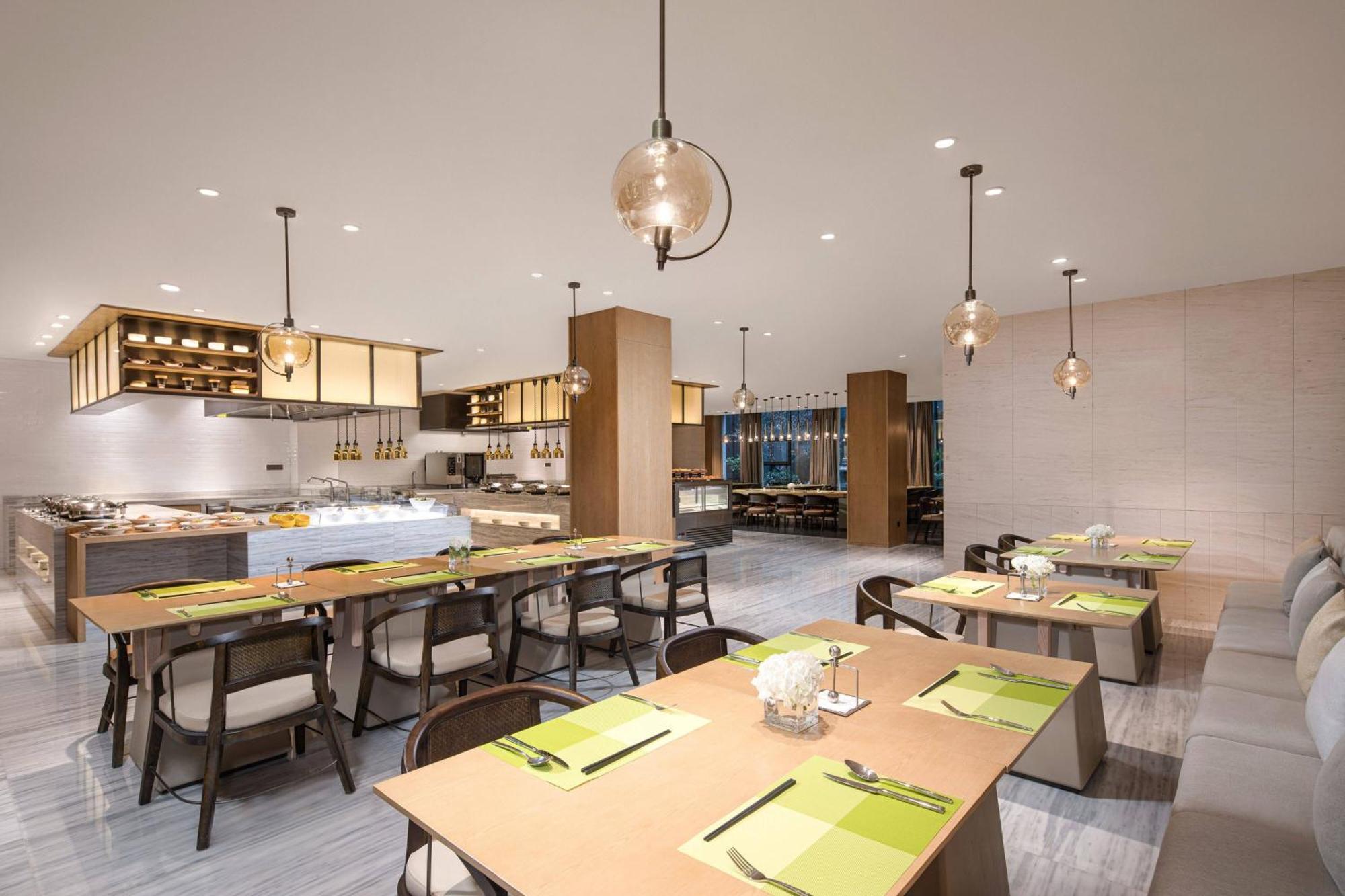 Courtyard By Marriott Wuxi Lihu Lake Exteriör bild